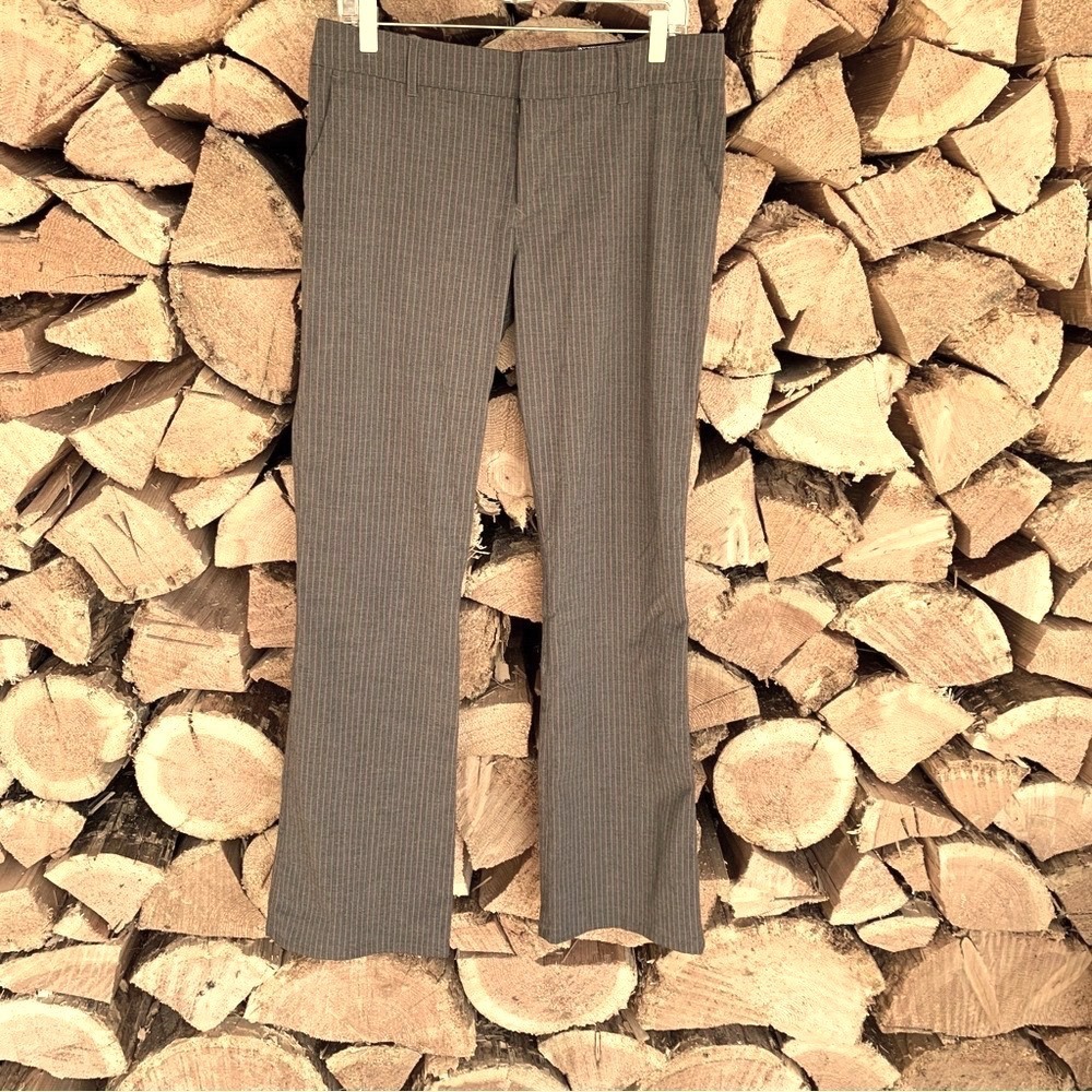 Volcom Frochickie Suit Pant Grey Pink Pinstripe Flare Size 7 Y2K Low Rise Skater